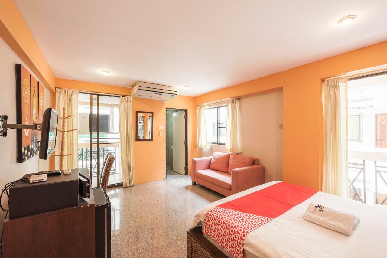 Oyo 110 Old Town Hotel Bangkok Ngoại thất bức ảnh