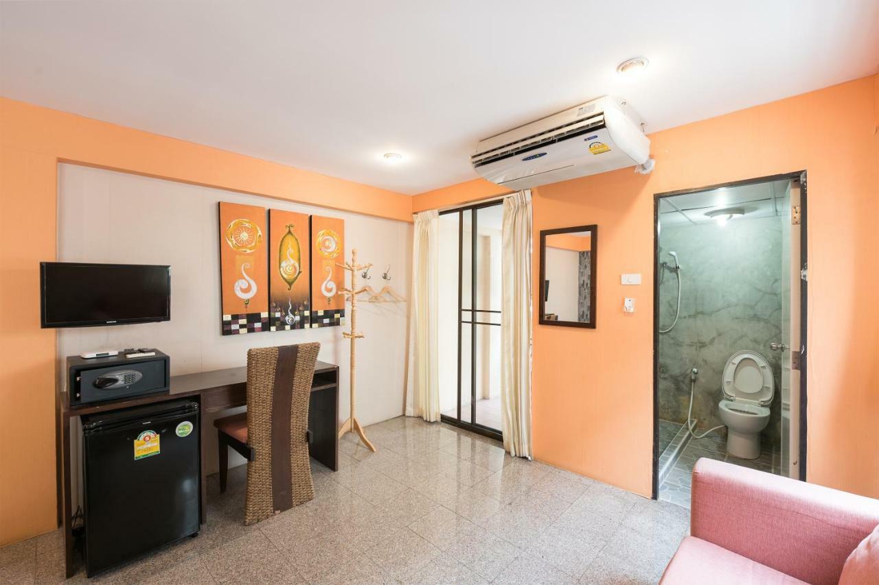 Oyo 110 Old Town Hotel Bangkok Ngoại thất bức ảnh