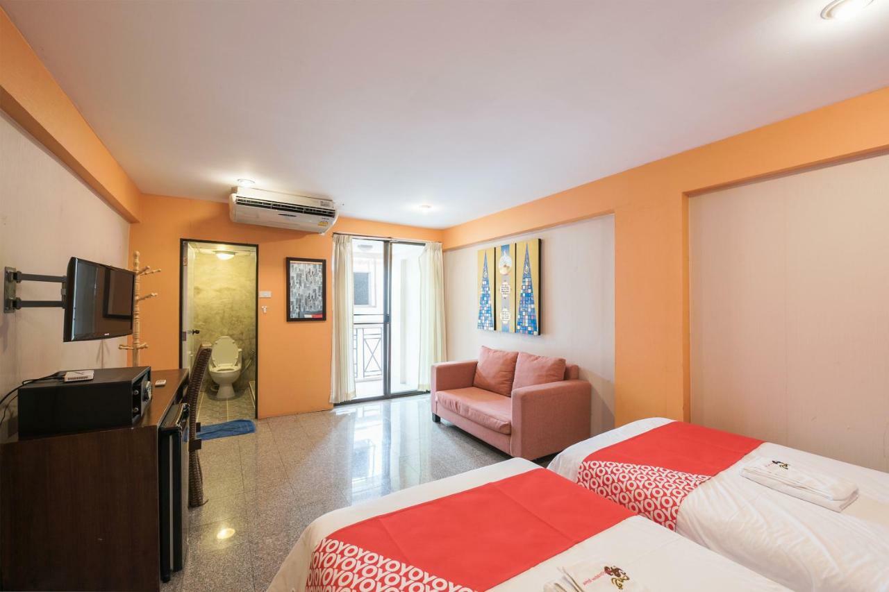 Oyo 110 Old Town Hotel Bangkok Ngoại thất bức ảnh