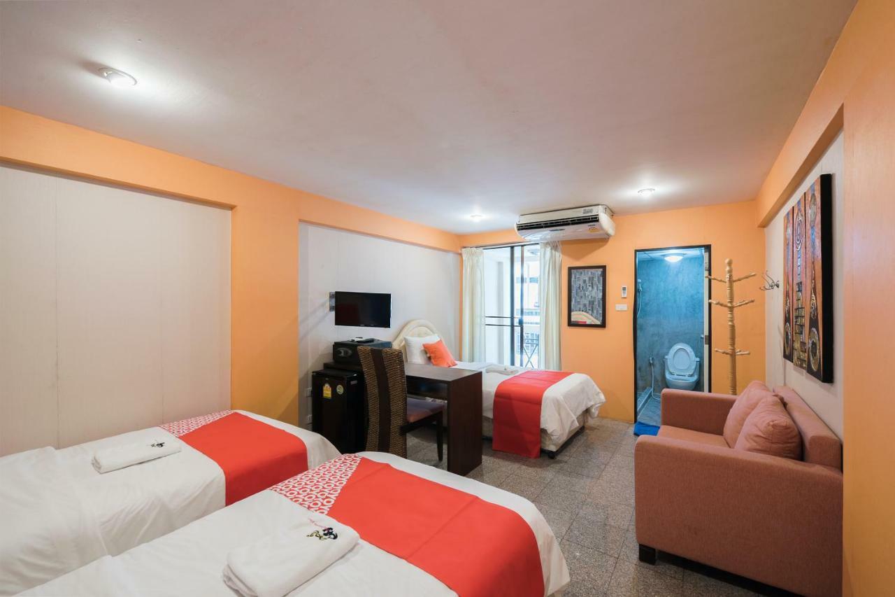 Oyo 110 Old Town Hotel Bangkok Ngoại thất bức ảnh